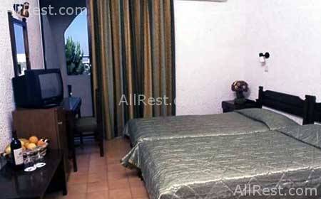 Lymberia Hotel 13